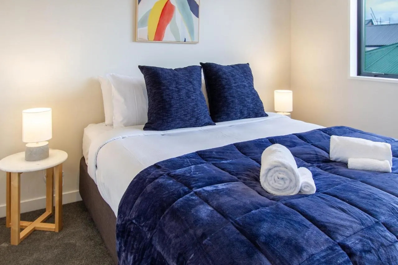 3 Bed 2.5 Bath Riccarton W/Games Room Christchurch 0*,